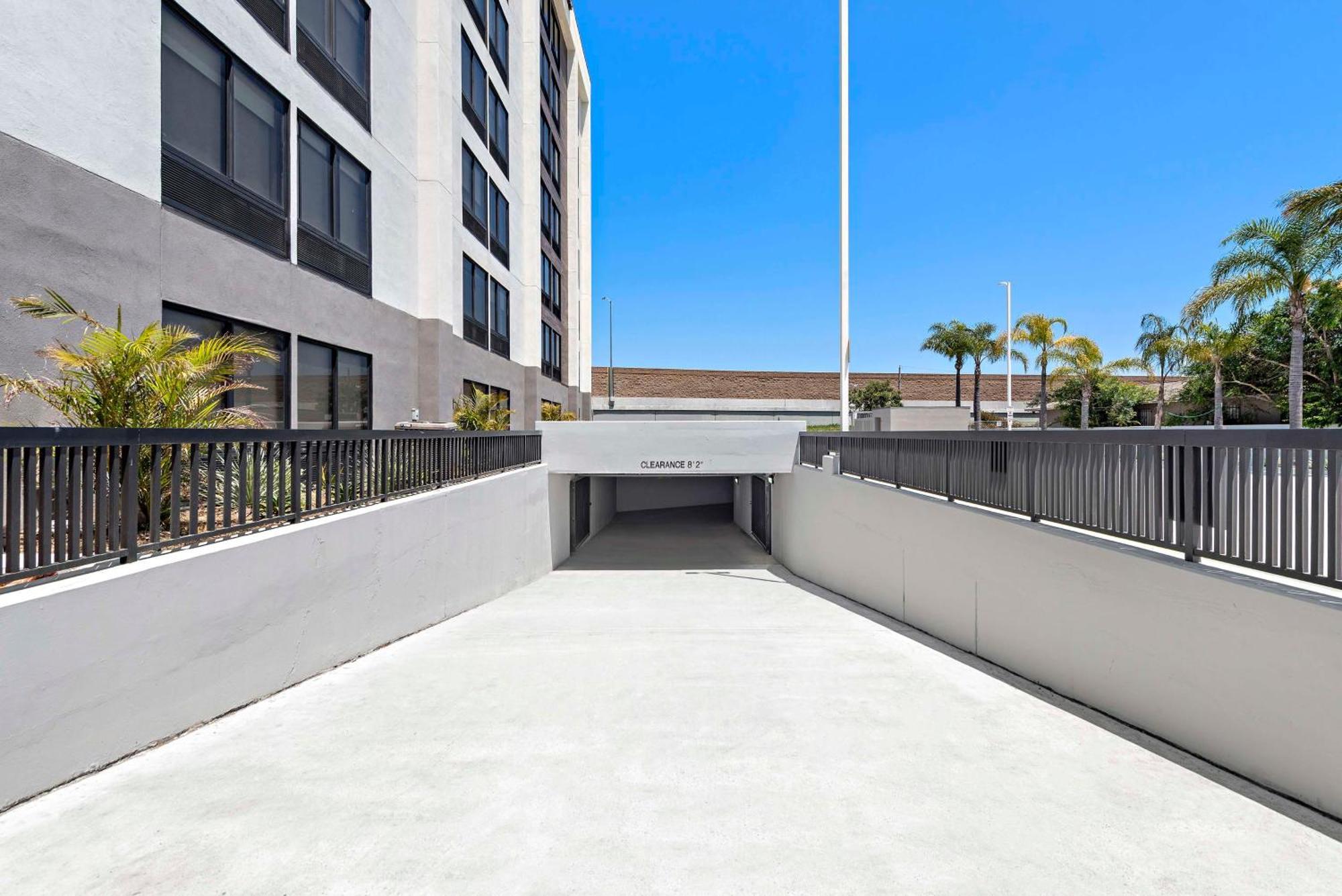 Hampton Inn Los Angeles Airport Lennox Exterior foto
